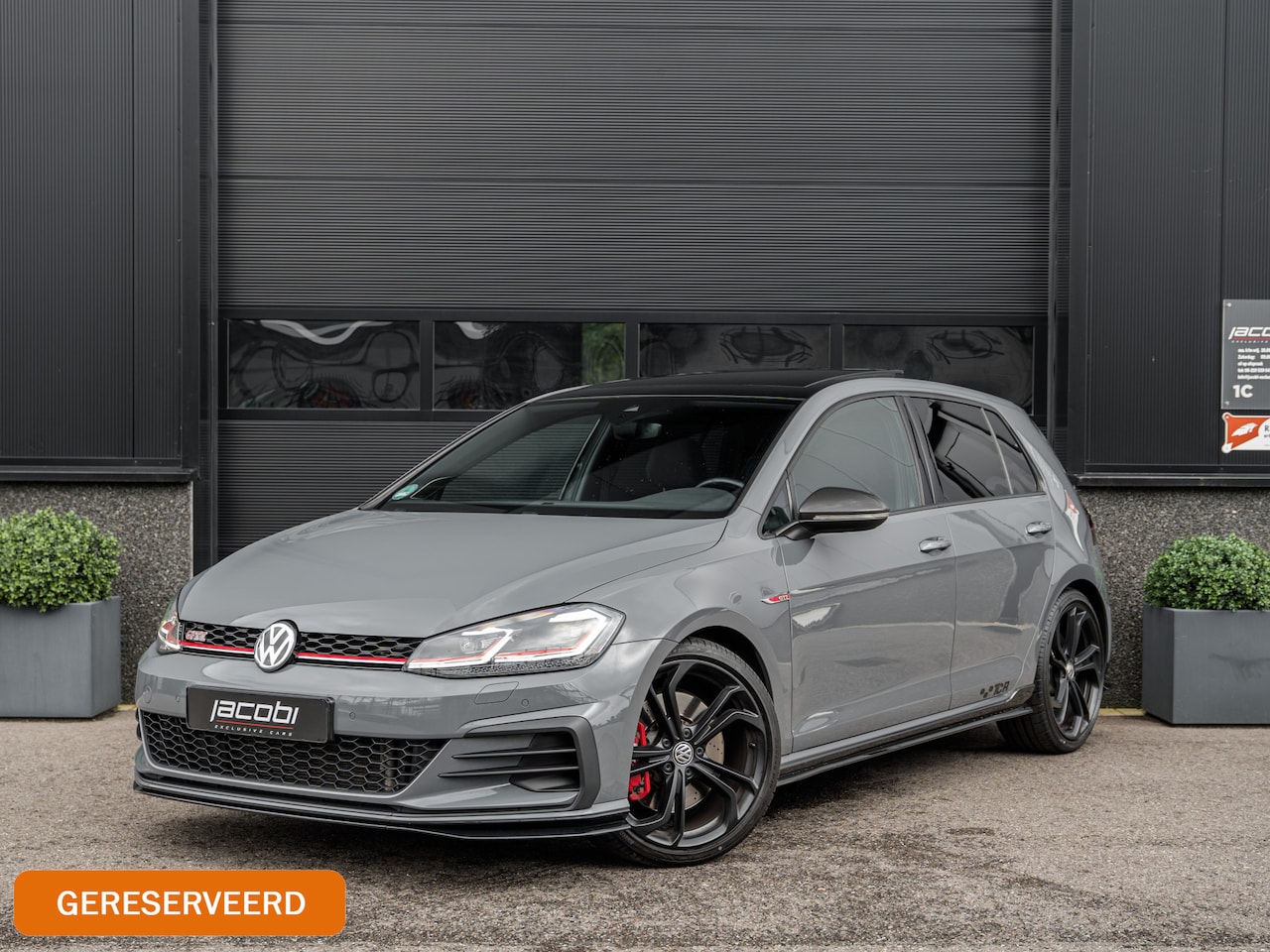 Volkswagen Golf - 2.0 TSI GTI TCR 290PK | Dynaudio | Pano | Virtual | Lane & Side | Blindspot | LED | Carpla - AutoWereld.nl