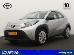 Toyota Aygo X - 1.0 VVT-i MT play | Airco | Achteruitrijcamera | Carplay | Fabrieksgarantie |