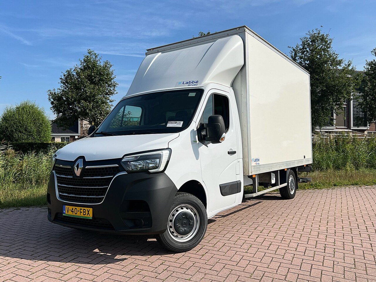 Renault Master - T35 2.3 dCi 145 L3 Energy EURO VI gesloten laadbak, laadklep,zijdeur, airco, 89 dkm - AutoWereld.nl