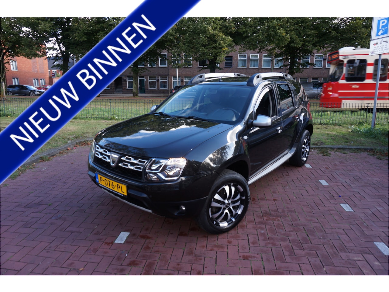 Dacia Duster - 1.2 TCe 4x2 Blackshadow PLAAT VAN EEN AUTO ORG KM AANTOONBAAR.. - AutoWereld.nl