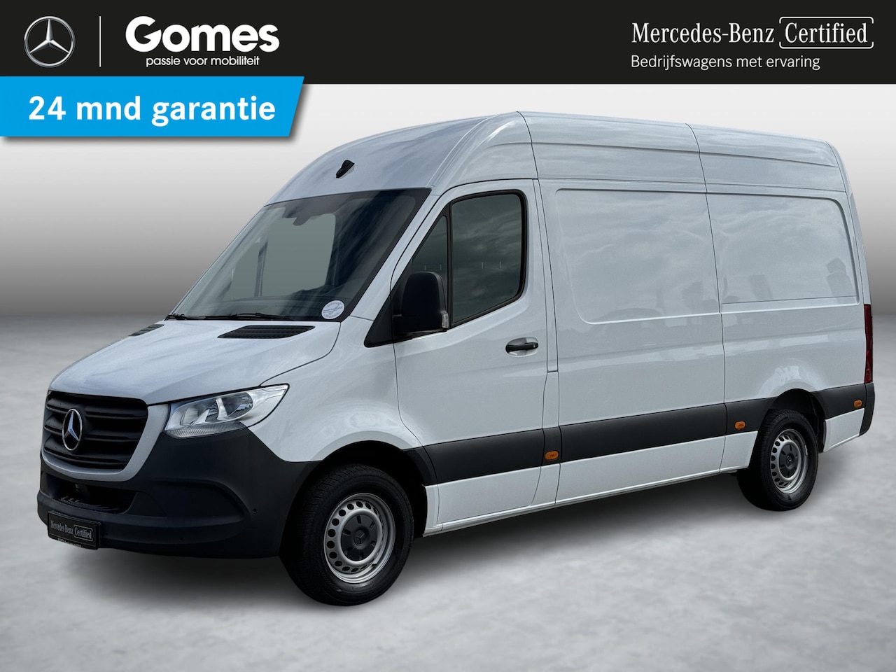 Mercedes-Benz Sprinter - 317 L2H2 RWD Automaat | Parkeerpakket | Navi | Cruisecontrole | - AutoWereld.nl