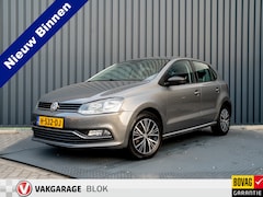 Volkswagen Polo - 1.2 TSI DSG Comfortline Connected Series | Parkeersensoren V&A | Apple Carplay/ Android Au