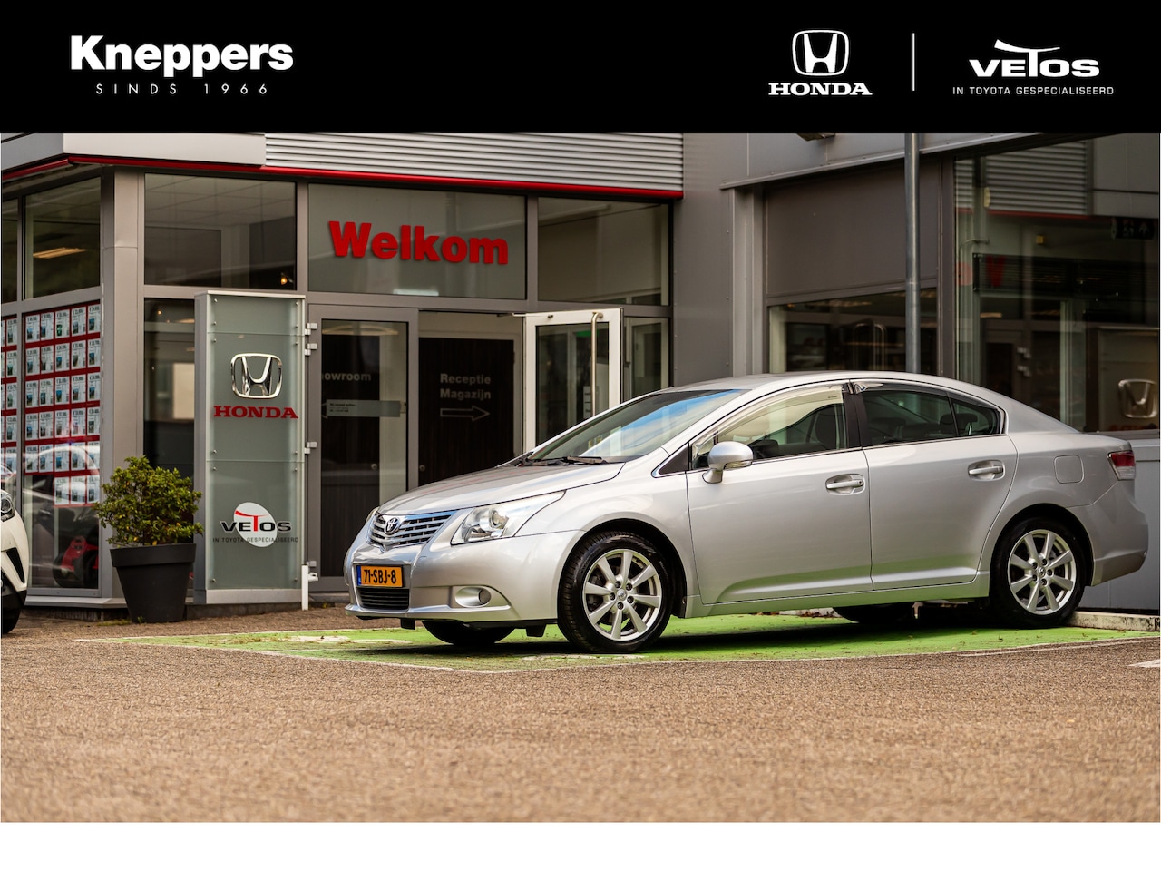 Toyota Avensis - 2.0 VVTi Executive Business Automaat, Trekhaak, Navigatie , All-in Rijklaarprijs - AutoWereld.nl