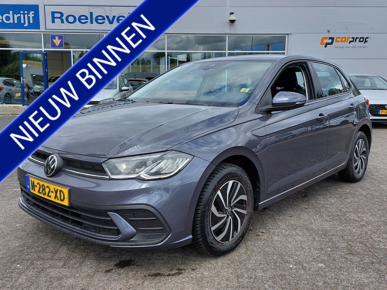 Volkswagen Polo - 1.0 TSI 95pk Life 5-Deurs | Origineel NL | Apple Carplay + Android Auto | Airco | Adap. Cr - AutoWereld.nl