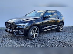 Volvo XC60 - 2.0 Recharge T8 AWD Ultimate Dark Direct leverbaar - 360 Camera - 21 Licht metaal - Privac