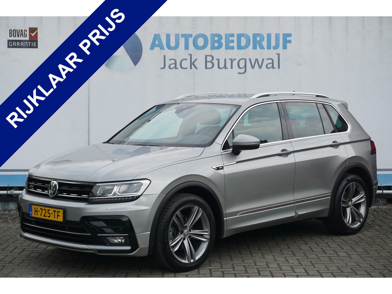 Volkswagen Tiguan - 1.5 TSI DSG 150PK ACT R-Line Virtual Cockpit | ACC | Navi *All in prijs* - AutoWereld.nl