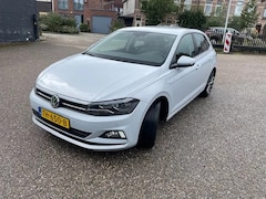 Volkswagen Polo - 1.0 TSI Highline Paramoul White Nette Auto