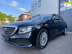 Mercedes-Benz E-klasse - 200d/Automaat/Navi/Leder/Led/Goed-onderhouden