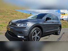 Volkswagen Tiguan - 1.4 TSI ACT Connected Series