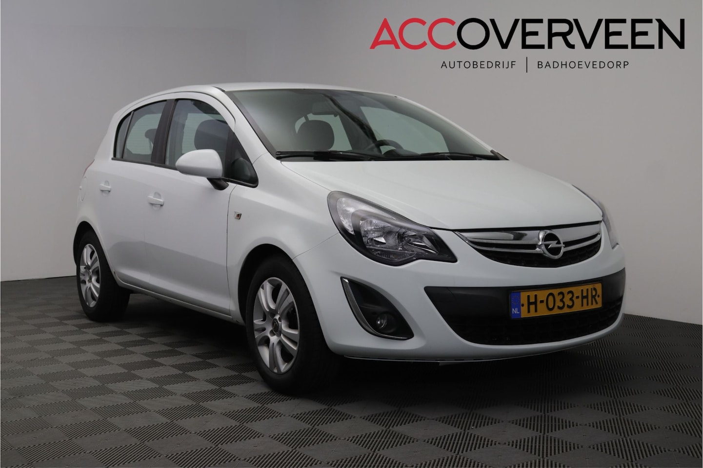 Opel Corsa - 1.2-16V Cosmo 1.2-16V Cosmo - AutoWereld.nl