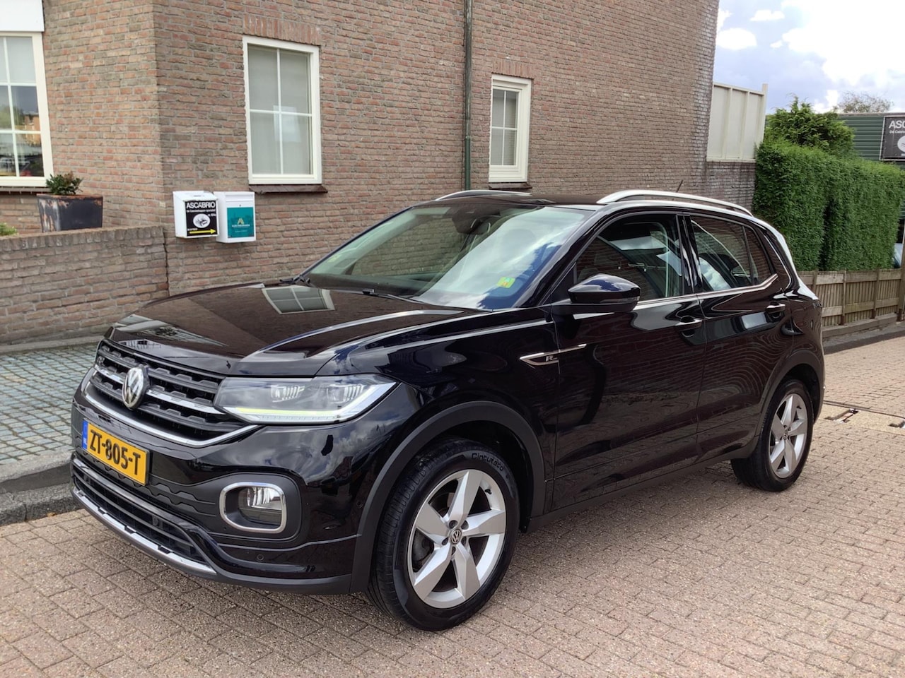 Volkswagen T-Cross - 1.0 TSI Style R LINE digitaal - AutoWereld.nl