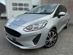 Ford Fiesta - 1.1 Trend TREKHAAK / CARPLAY / NL AUTO MET NAP / AIRCO / CRUISE