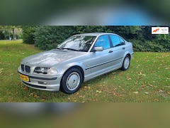 BMW 3-serie - 316i Executive