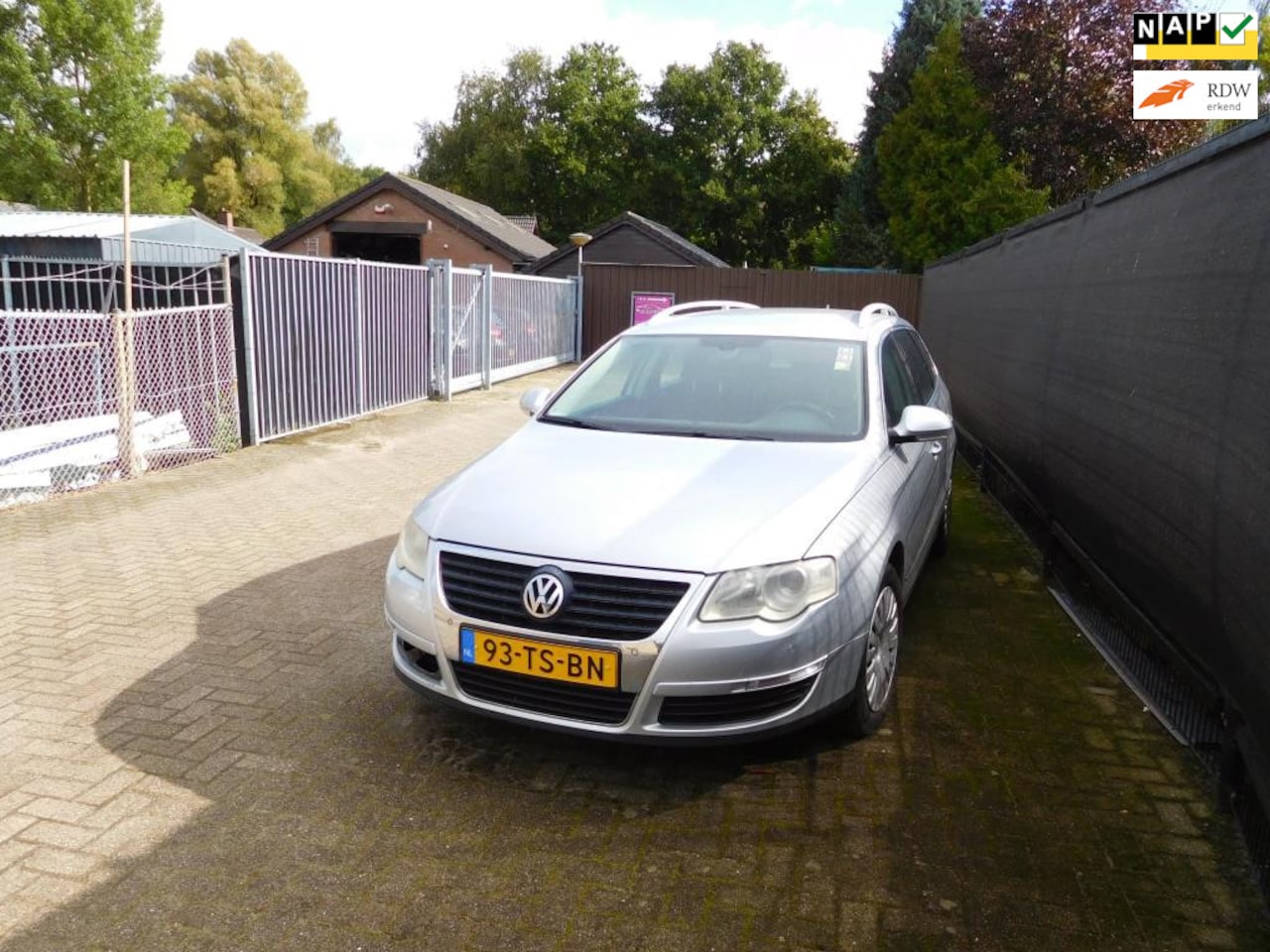 Volkswagen Passat Variant - 2.0 FSI Comfortline Business 2.0 FSI Comfortline Business - AutoWereld.nl