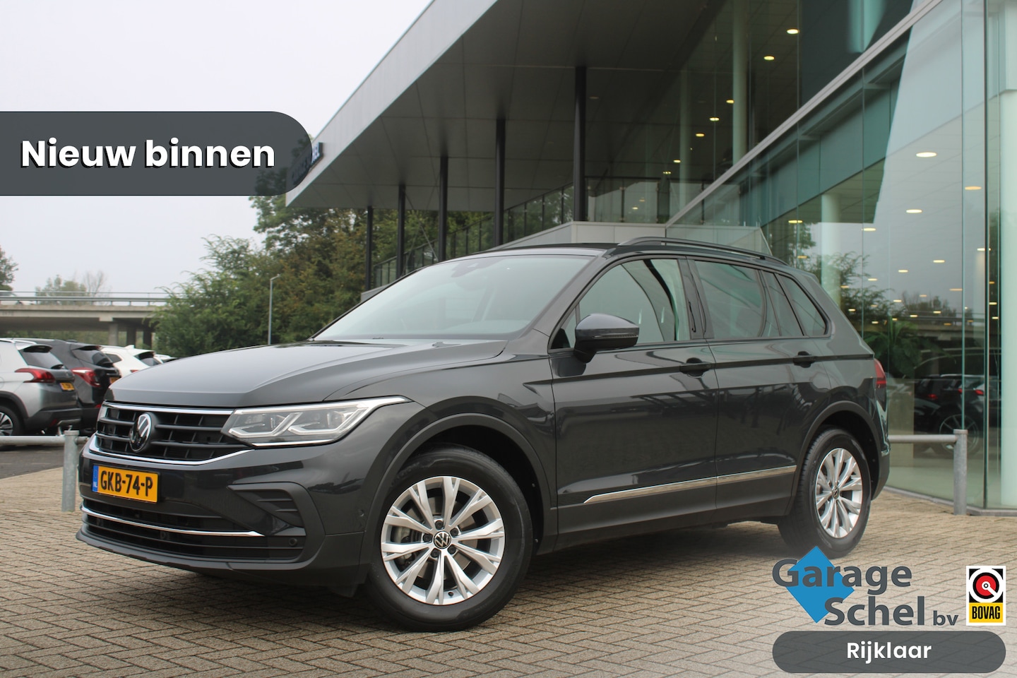 Volkswagen Tiguan - 1.5 TSI Life 150pk DSG7 - Climate - Navigatie - Wegklapbare Trekhaak - Camera - LED - Stoe - AutoWereld.nl