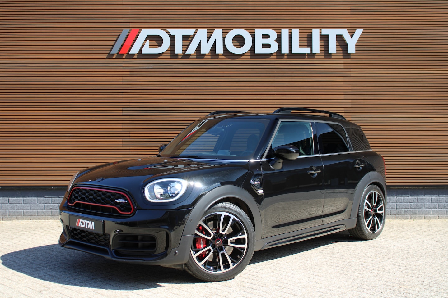 MINI Countryman - Mini 2.0 John Cooper Works ALL4 Chili | Pano | Stoelverw. | Adaptive | - AutoWereld.nl