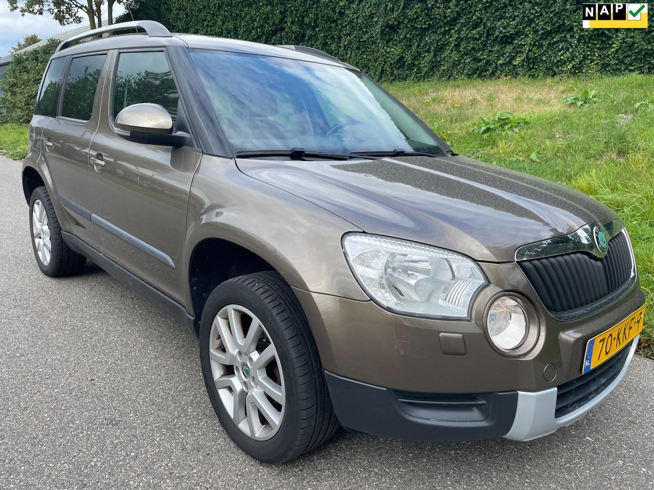 Skoda Yeti - 1.2 TSI Elegance Panoramadak - Clima - Cruise - AutoWereld.nl