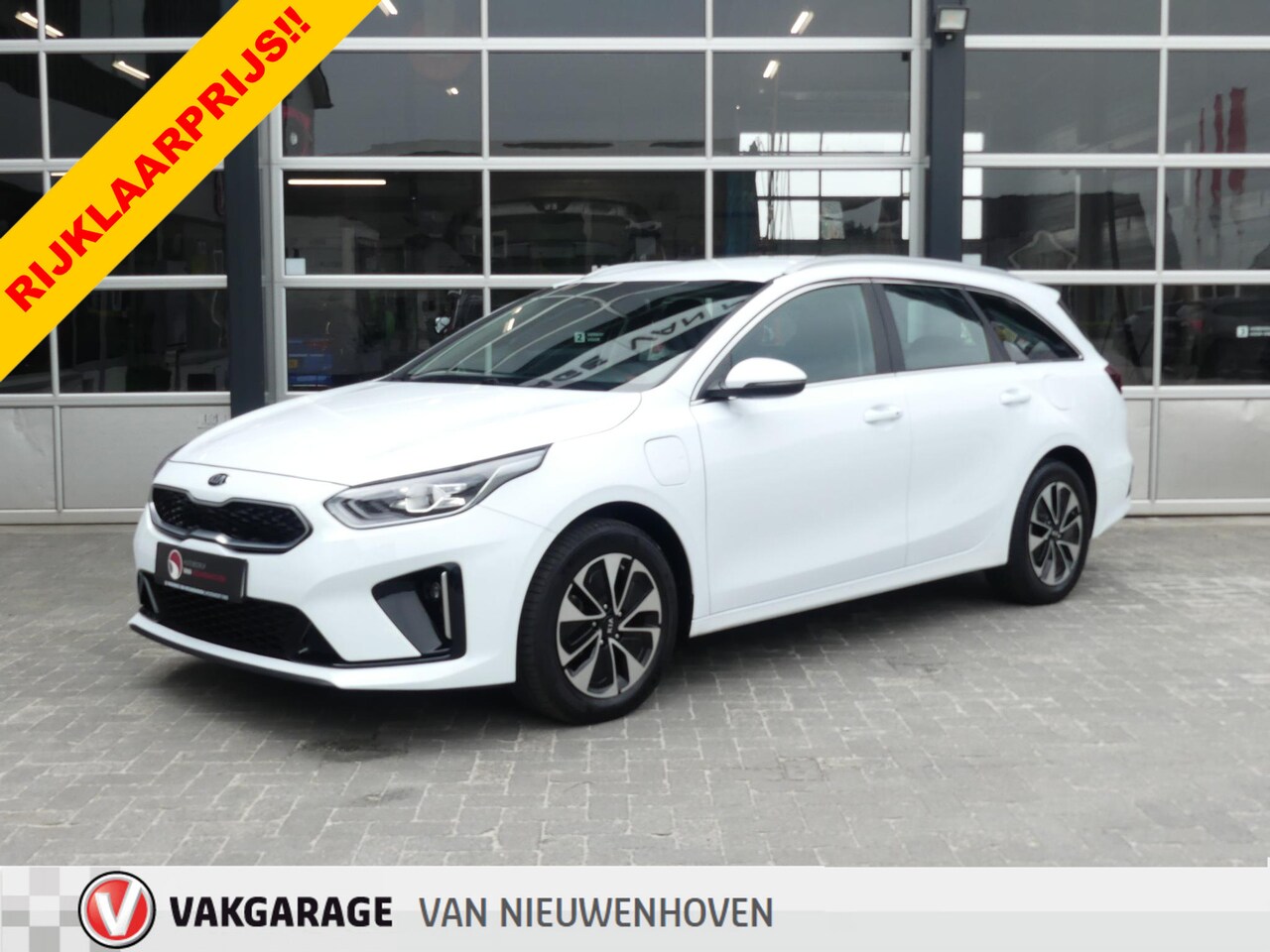 Kia Cee'd Sportswagon - Ceed 1.6 GDI PHEV DynamicLine - AutoWereld.nl