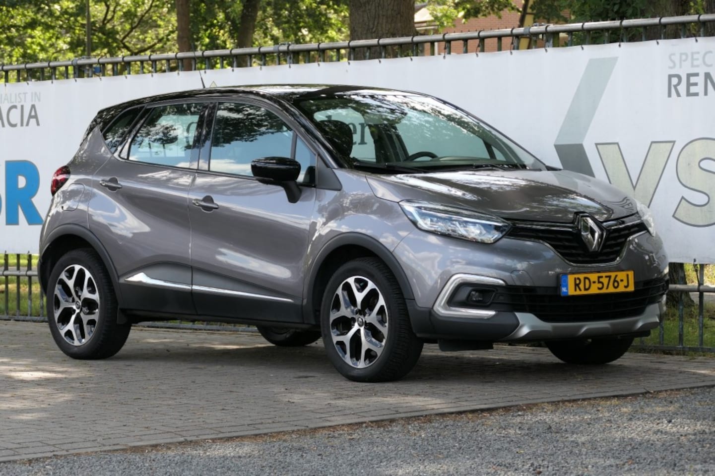 Renault Captur - TCe 120 EDC Automaat Intens - AutoWereld.nl