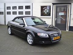 Audi A4 Cabriolet - 2.0 TDI Pro S Line /Tiptr. Autom./Navi / Leder Sport