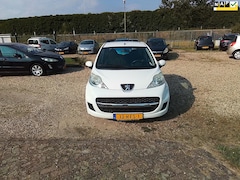 Peugeot 107 - 1.0-12V XR Zeer lux, s Airco NL Auto met NAP KM