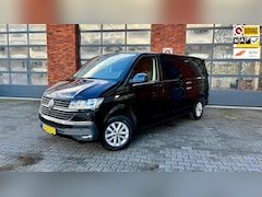 Volkswagen Transporter - 2.0 TDI L2H1 150PK Highline |Trekhaak|Navi|AppleCarplay|Cruise control