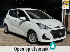 Hyundai i10 - 1.0i Comfort 2018 WIT 5drs AIRCO Elektr APK NAP