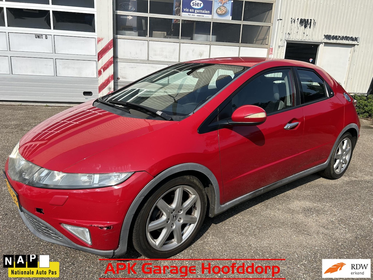 Honda Civic - 2.2 CTDi Executive / Navigatie / Airco - AutoWereld.nl