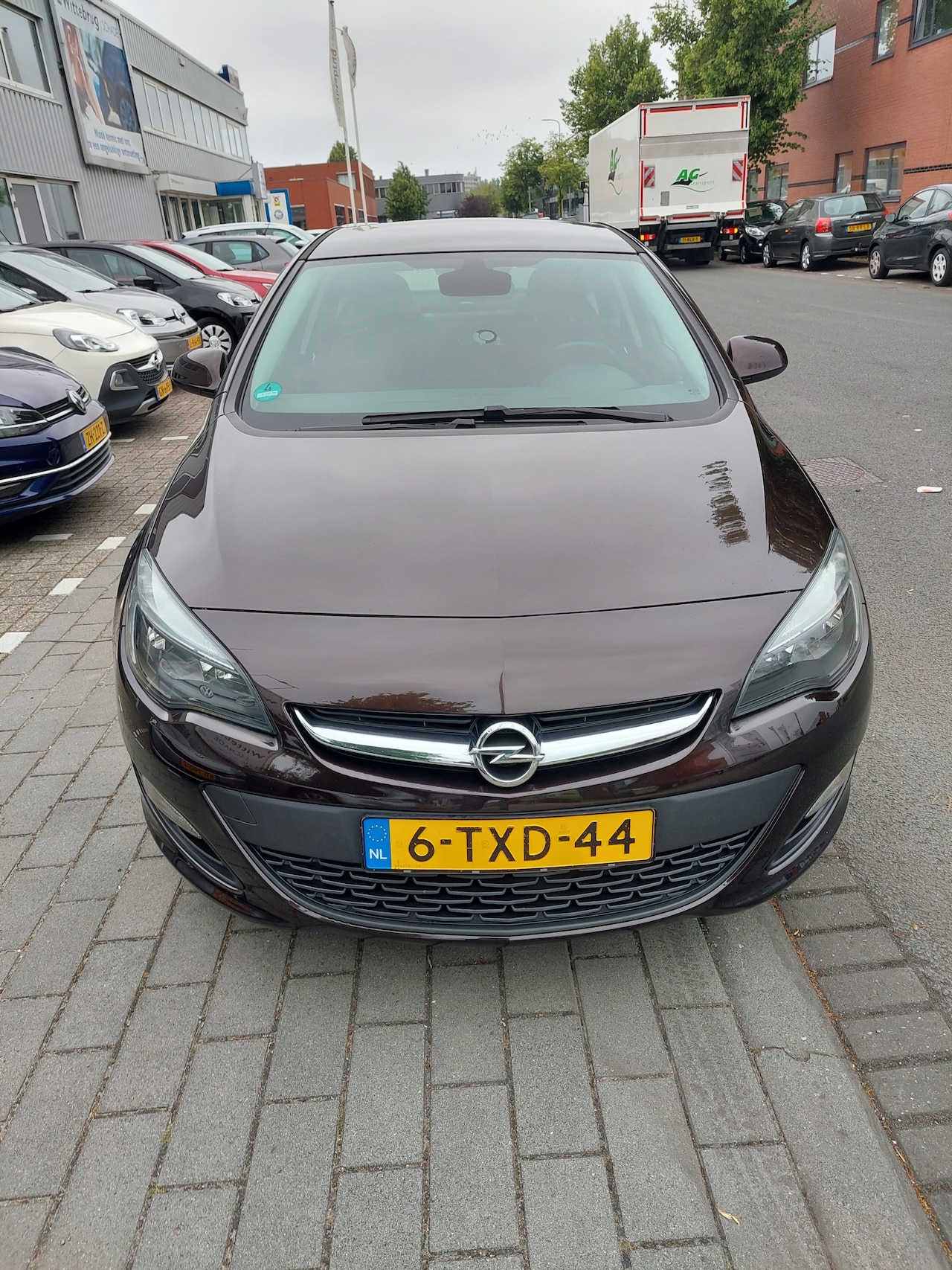 Opel Astra - 1.4 Turbo Berlin Navi/Parkeersensor/Trekhaak/usb/bluethooth/Lichtmetalenvelgen 17inch/ - AutoWereld.nl