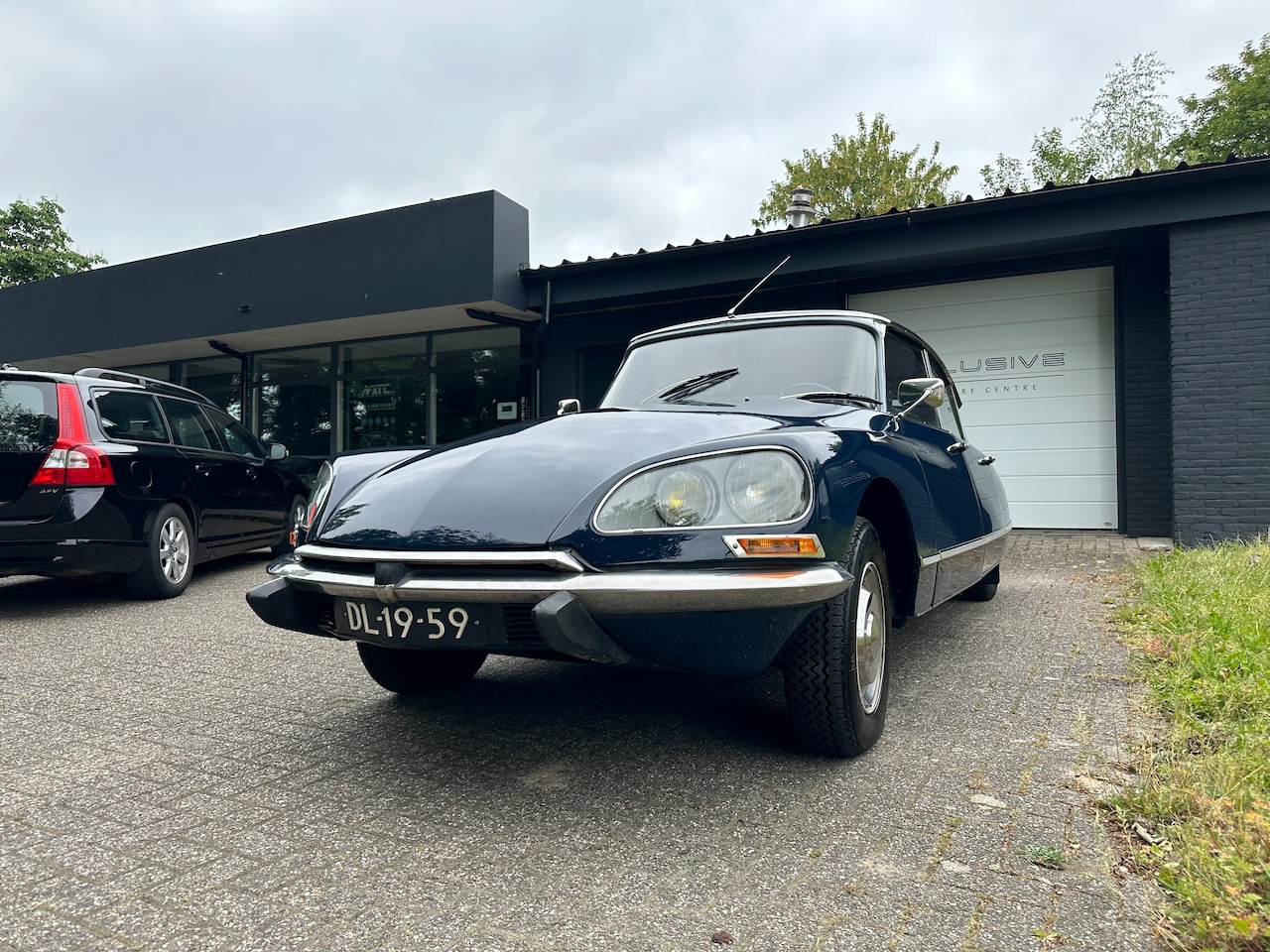 Citroën DS - 21 Pallas Injection / Concoursstaat - AutoWereld.nl