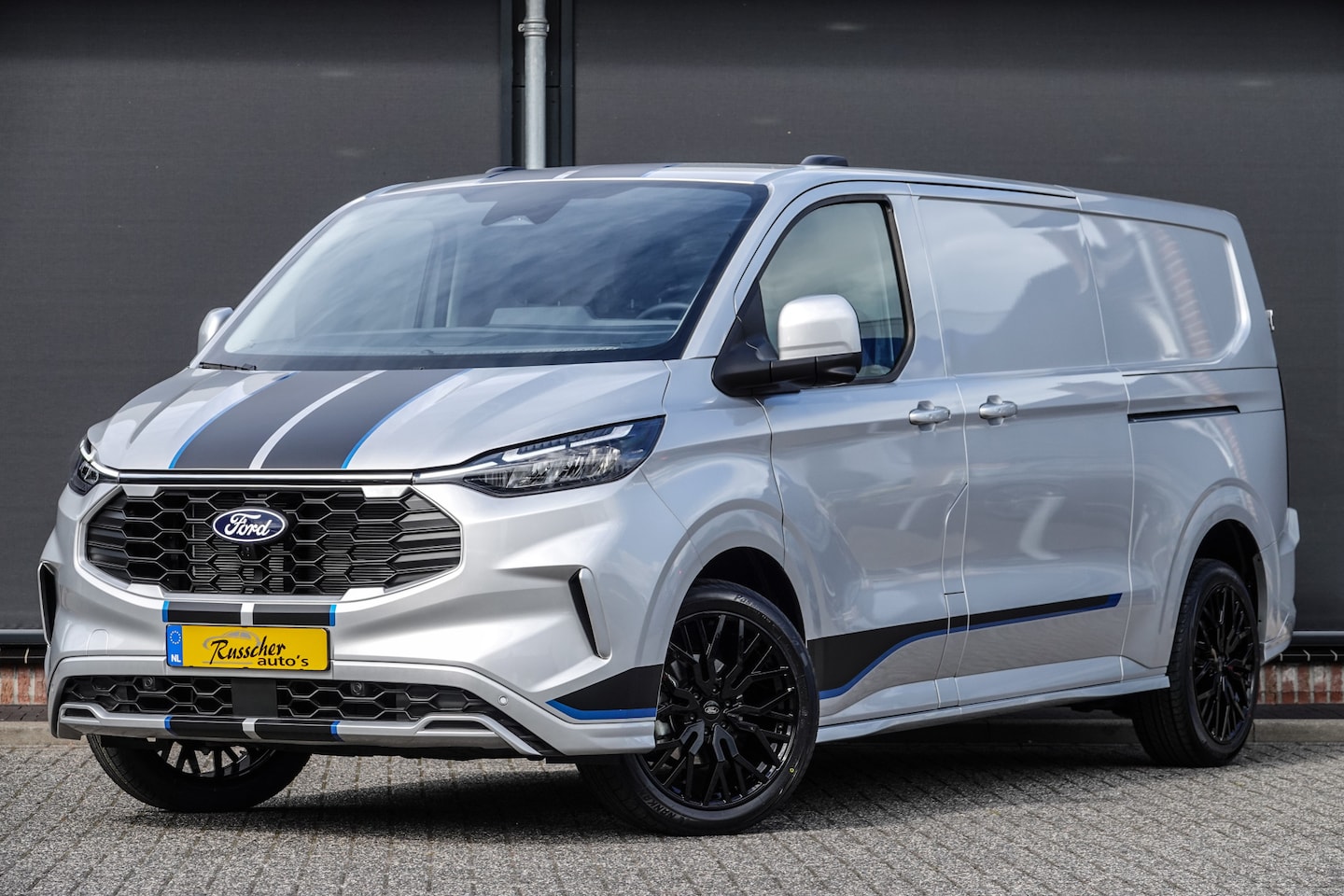 Ford Transit Custom - L2H1 170Pk Aut. | Sport | B&O Sound | 360° camera | Trekhaak | 20'' - AutoWereld.nl