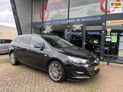 Opel Astra Sports Tourer - 1.4 Turbo Business +