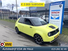 Honda e - e Advance 17" 11-'21 Zeer compleet en netjes met o.a. trekh, pano-dak, Winterpakket, wide