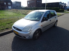 Ford Fiesta - 1.4-16V First Edition