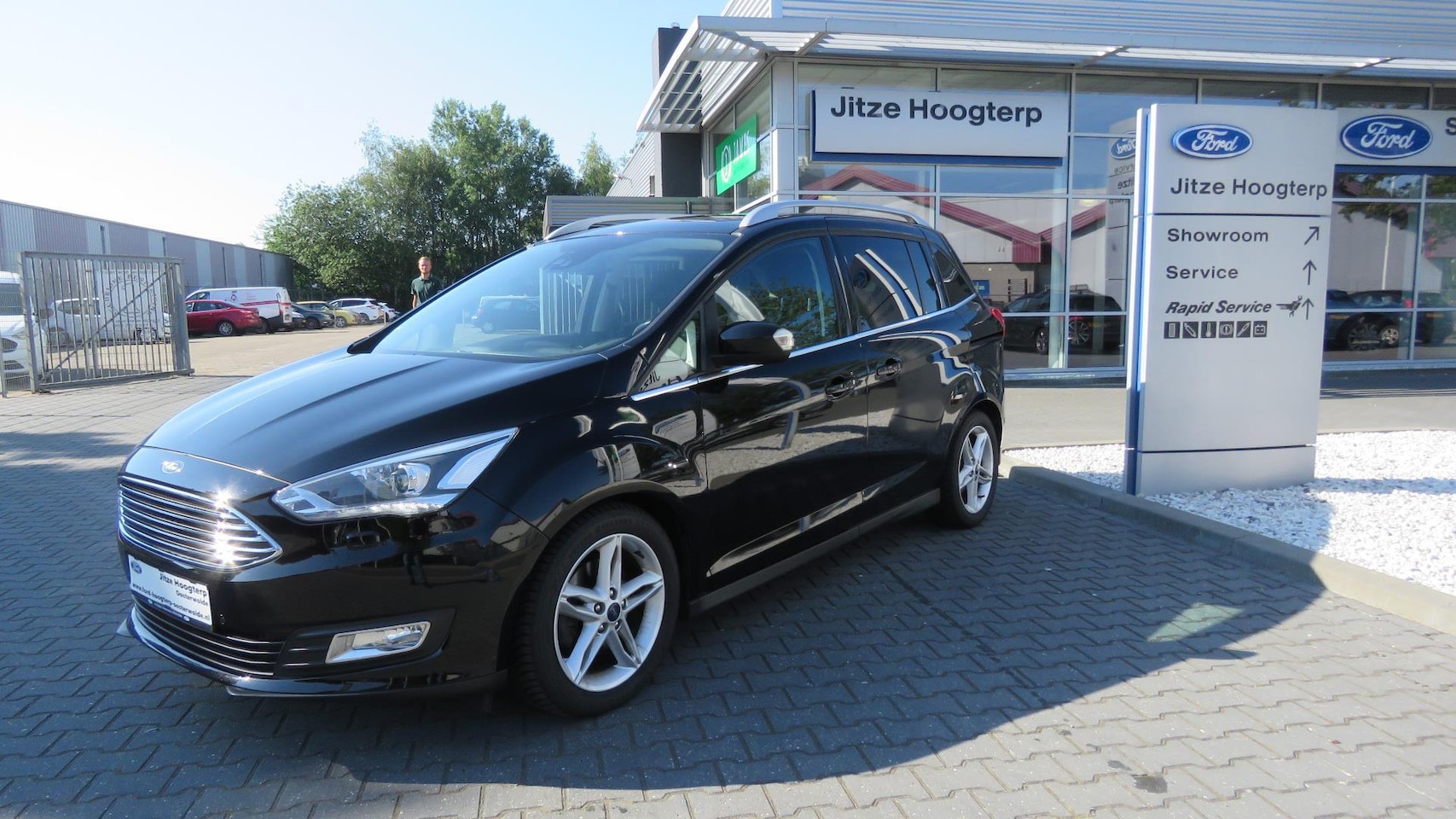 Ford C-Max - 1.5 Titanium 7 pers. 150 pk, Camera, Park Pack, Winter Pack, 63750 km !! - AutoWereld.nl