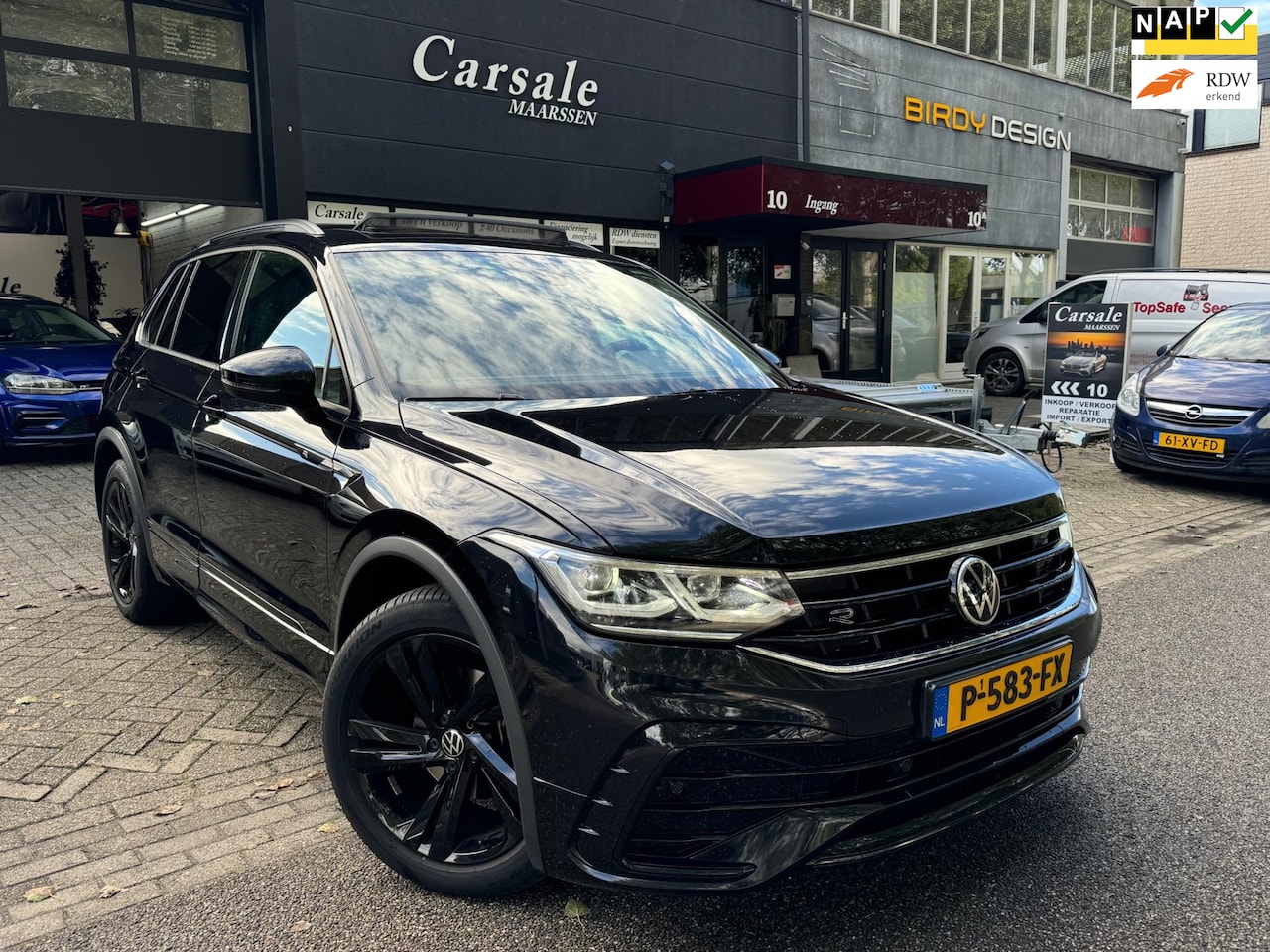 Volkswagen Tiguan - 1.5 TSI 3x R-Line Business+ Pano virtual dash - AutoWereld.nl