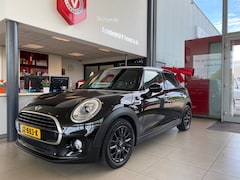 MINI Cooper - 1.5 Chili Business, NL Auto, 5 Deurs, 5 Zits, Navigatie, Climate&Cruisecontrol, Bluetooth