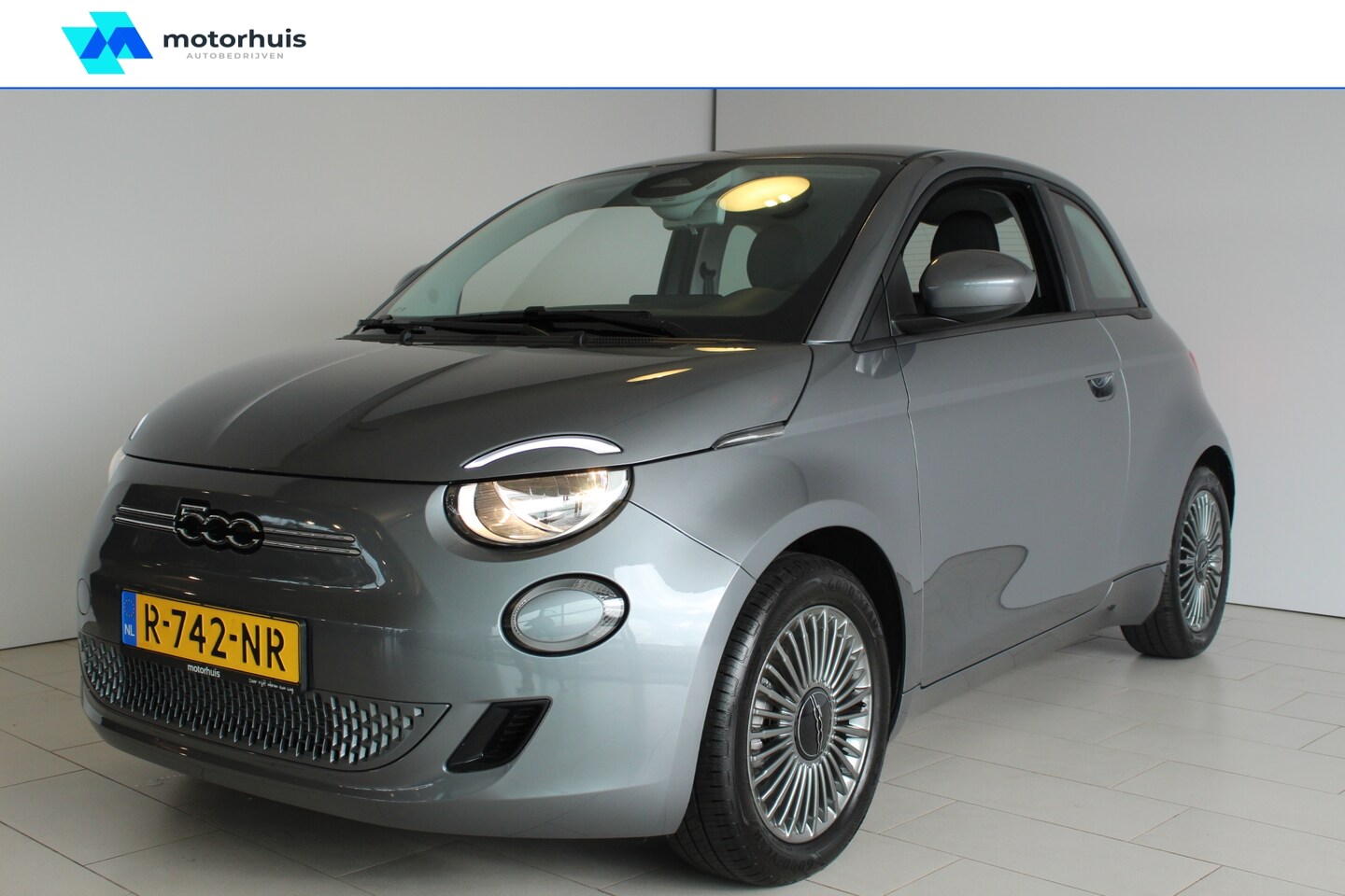 Fiat 500 - -e 42kWh 118pk Aut Icon - AutoWereld.nl