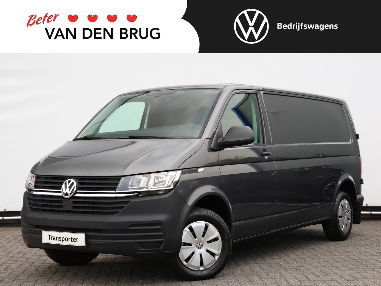 Volkswagen Transporter - 2.0 TDI 150PK L2H1 30 Trendline | Airco | Cruise | Bluetooth | Bijrijdersbank | Deuren met - AutoWereld.nl