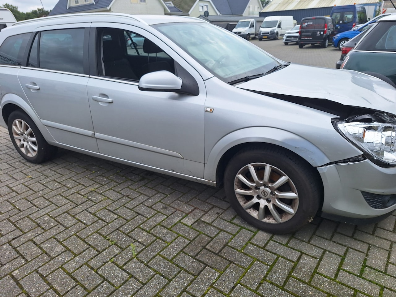 Opel Astra Wagon - 1.6 Temptation - AutoWereld.nl