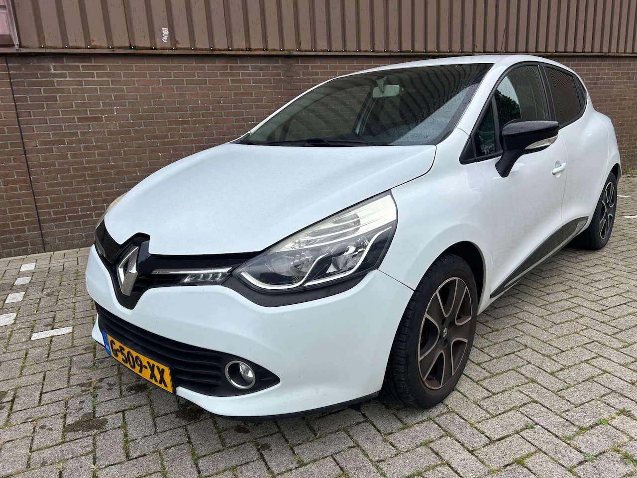 Renault Clio - 1.2 Dynamique Navi Automaat Airco Cruise NAP - AutoWereld.nl