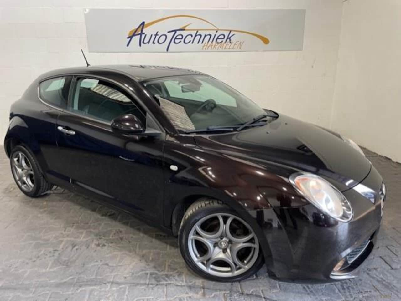 Alfa Romeo MiTo - 1.4 Turbo.*Automaat*NL-Auto*Carplay* - AutoWereld.nl