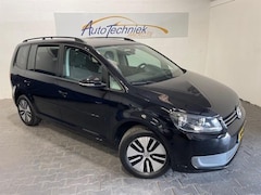 Volkswagen Touran - 1.2 TSI BlueMotion *7PERS*NL-Auto