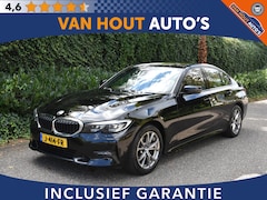 BMW 3-serie - 320i Executive Edition