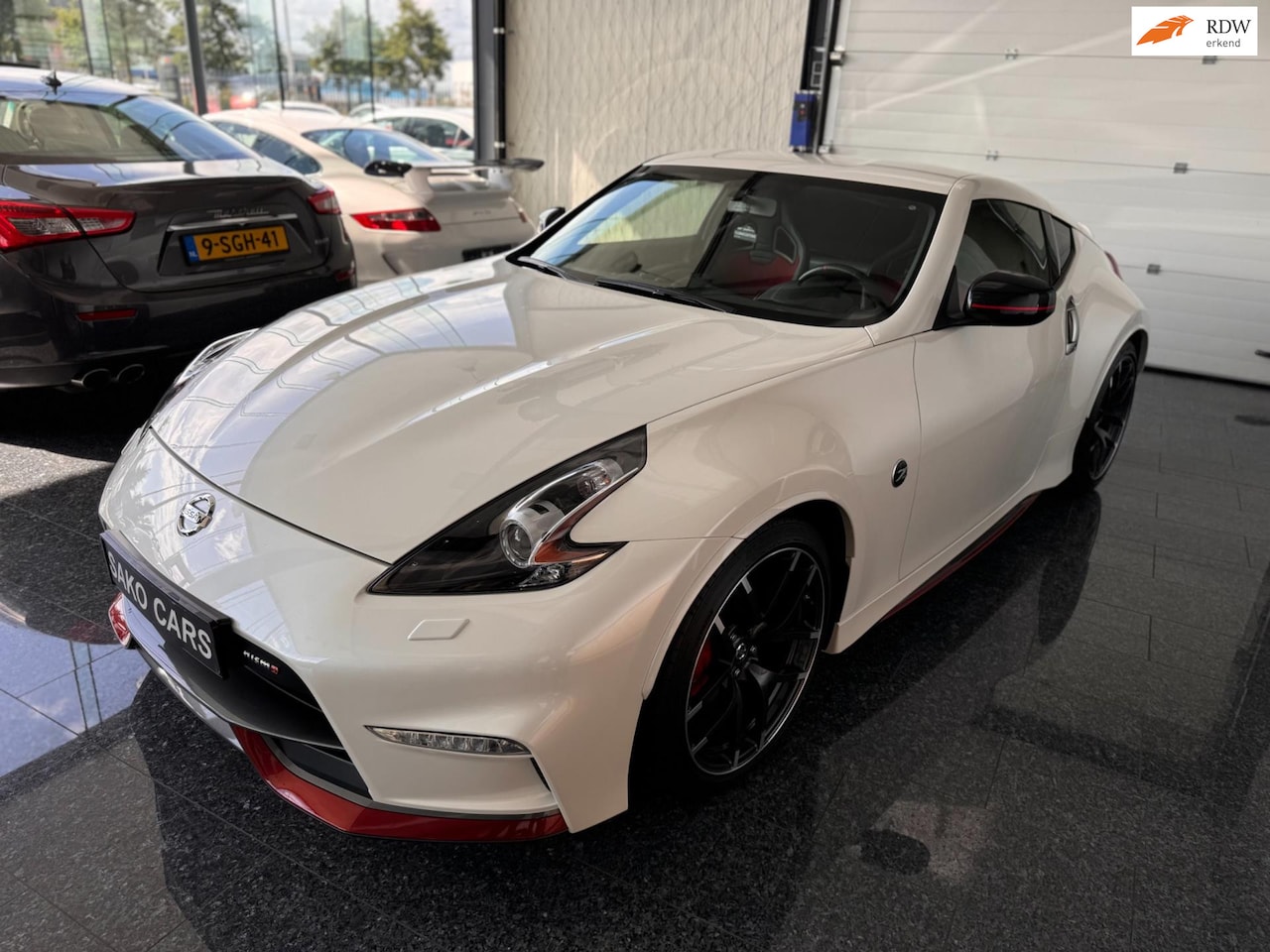 Nissan 370Z - 3.7 V6 Nismo 345PK 2019 Uniek! Dealer onderhouden Top staat - AutoWereld.nl