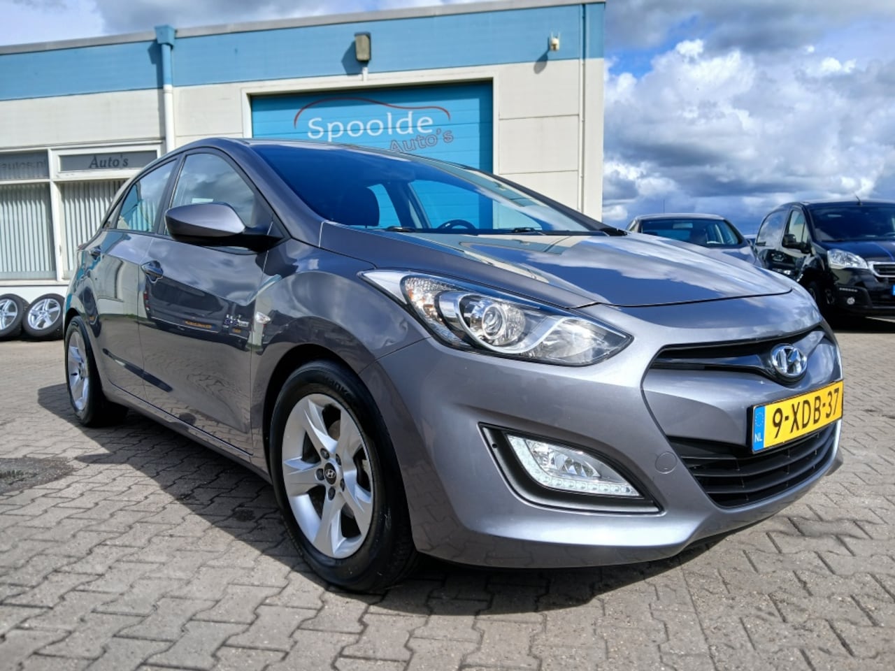 Hyundai i30 - 1.6 GDI NL Auto/165.000Km Nap/Dealer onderhouden - AutoWereld.nl