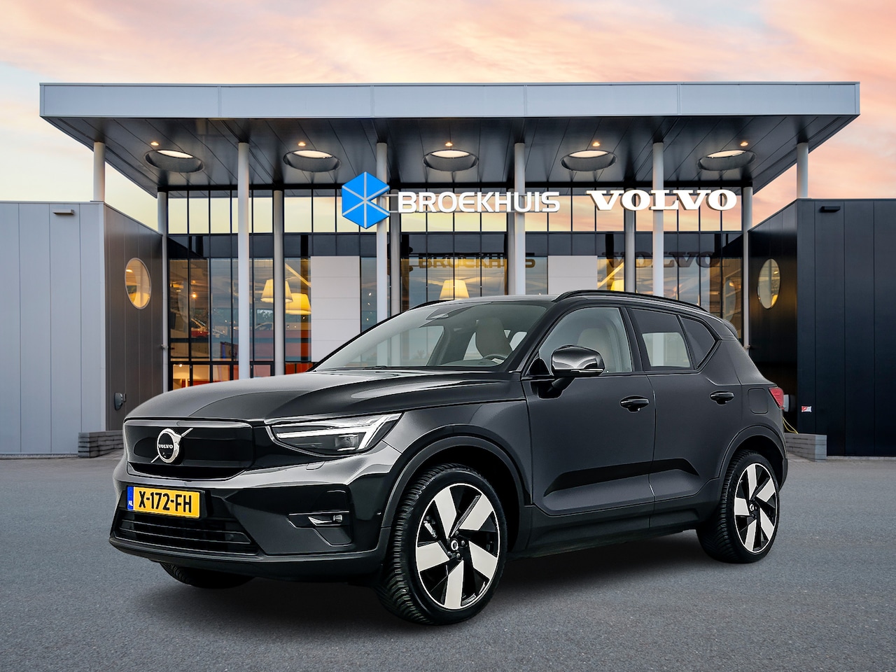 Volvo XC40 - Recharge Twin Ultimate 82 kWh 442PK! | Inscriction NAPPA Leder | 360 Camera | Pilot Assist - AutoWereld.nl