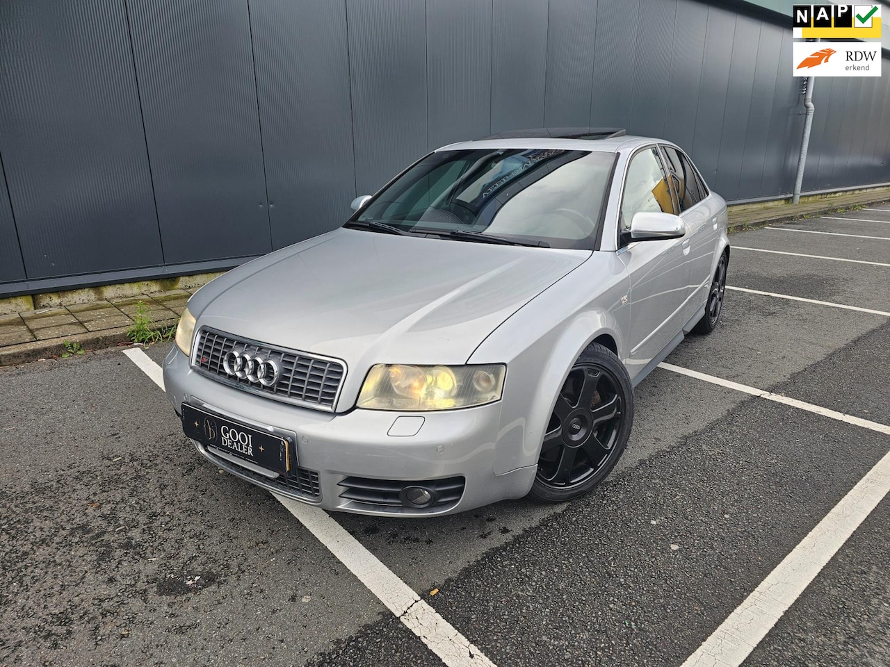 Audi S4 - Limousine 4.2 V8 quattro SCHUIFDAK YOUNGTIMER ! - AutoWereld.nl