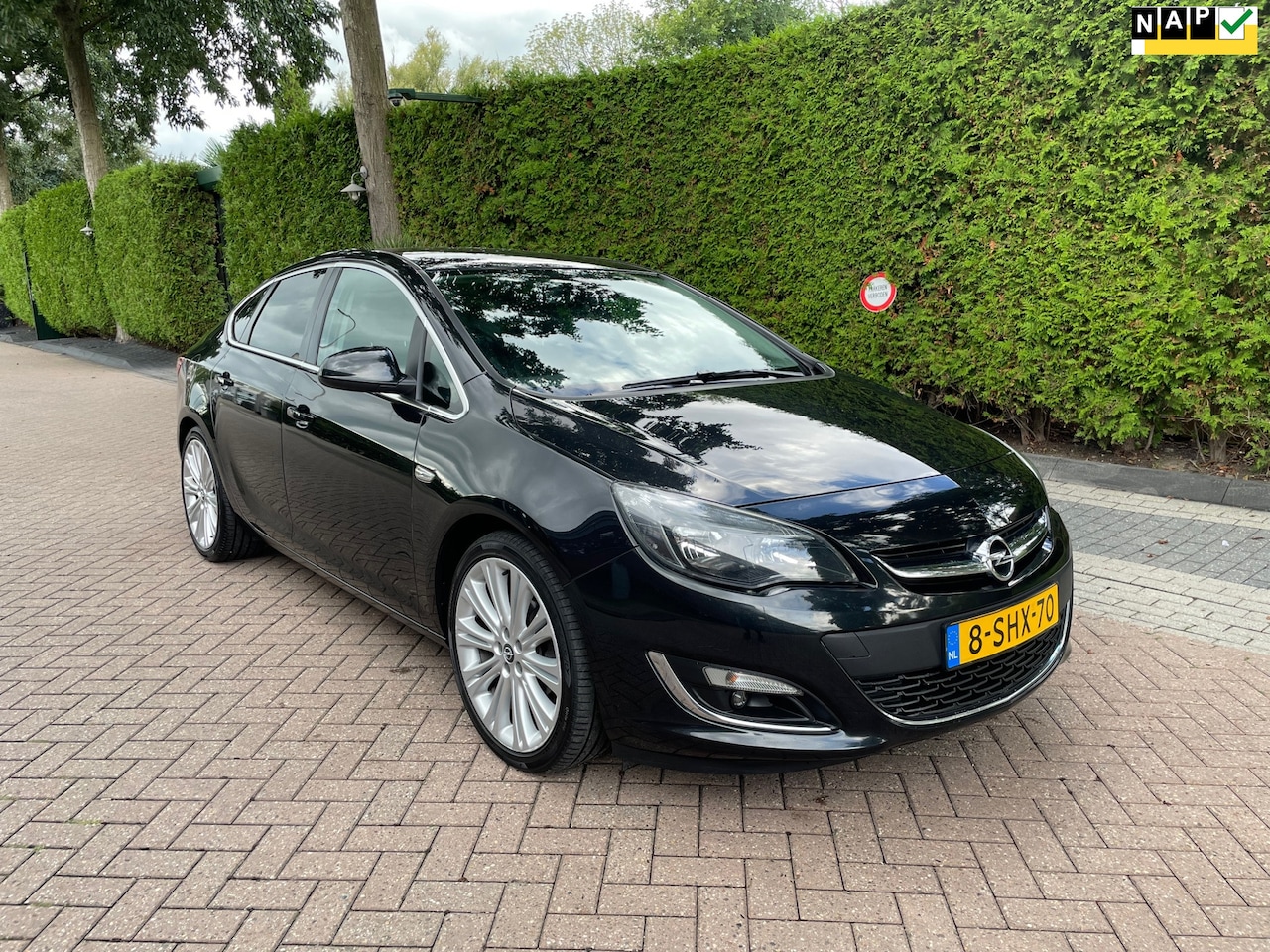 Opel Astra - 1.4 Turbo Cosmo LEDER/NAVI/KLIMA/LED. - AutoWereld.nl