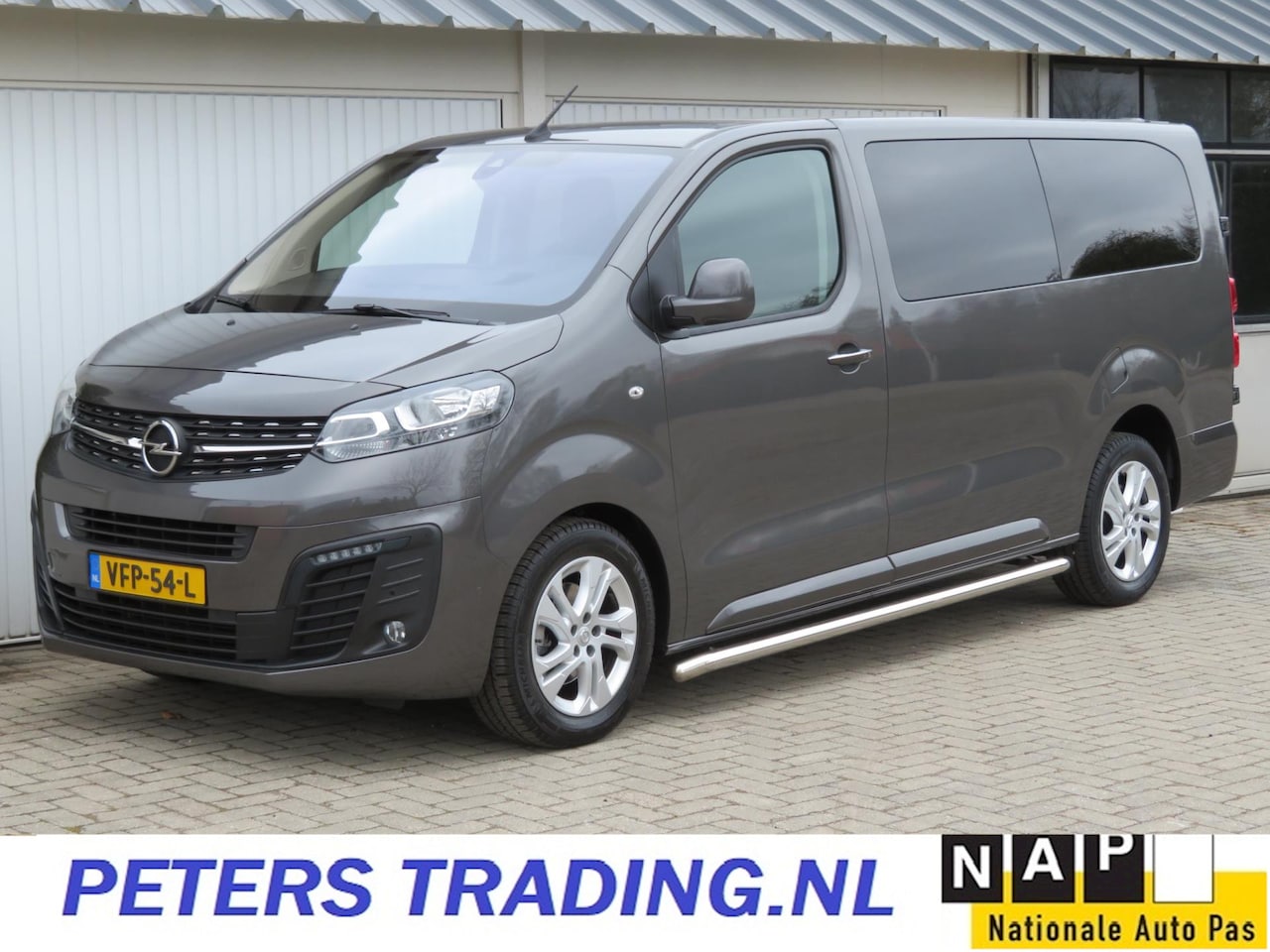 Opel Vivaro - 2.0 CDTI L3H1 180pk Aut. DC Innovation 5 PERS. CARPLAY-DEALER OH - AutoWereld.nl